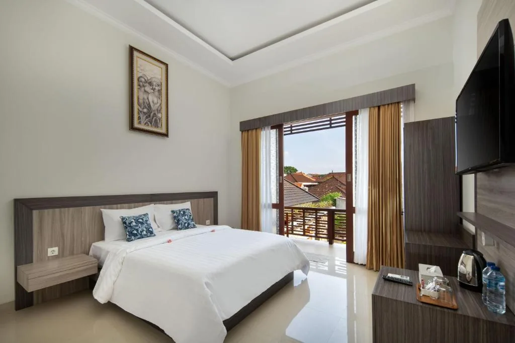 Double Room with Pool View — Jineswari Kuta